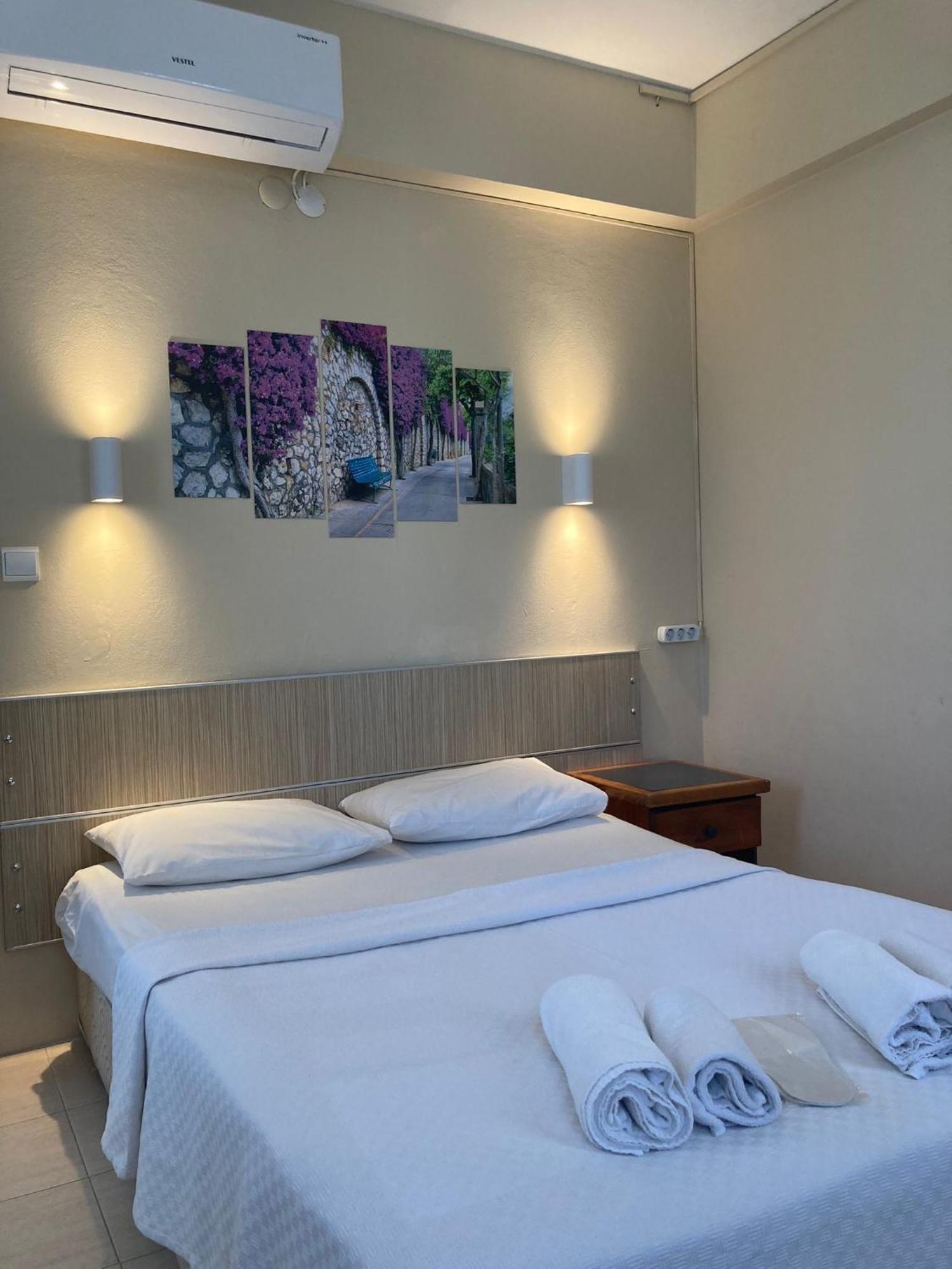 Marigold Otel Çeşme Habitación foto